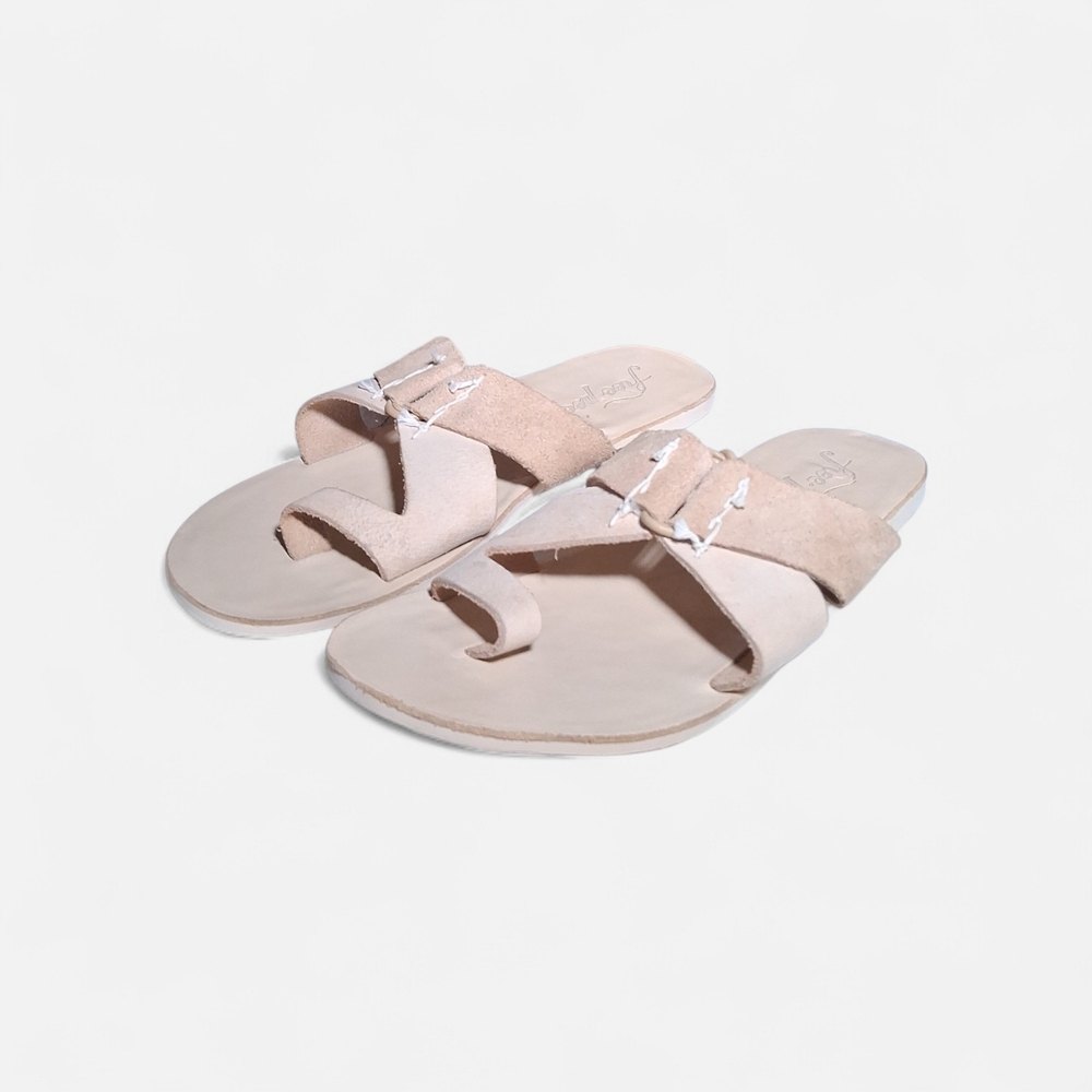 Free People Sophie Slip on Leather Sandals in Wheat Color  EU Size 40 US 9 - 9.5